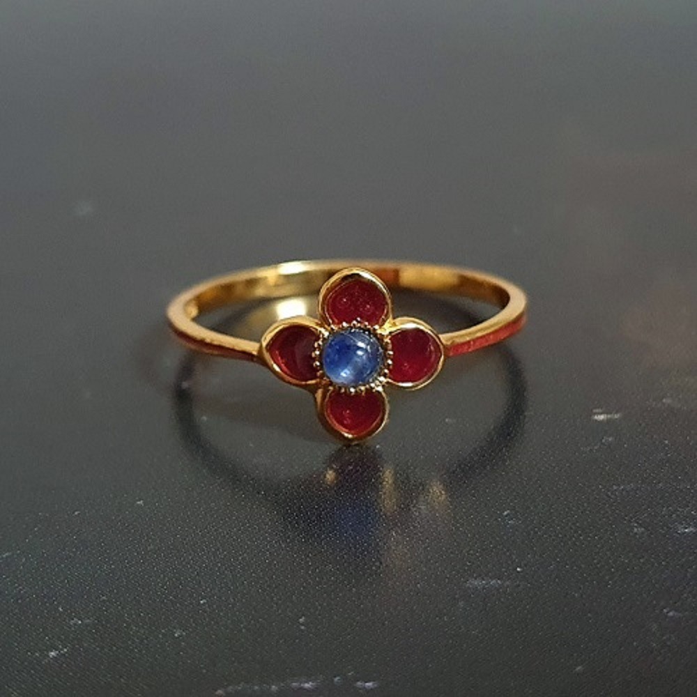 Bague fleur saphir