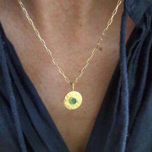 Collier petite médaille onyx vert