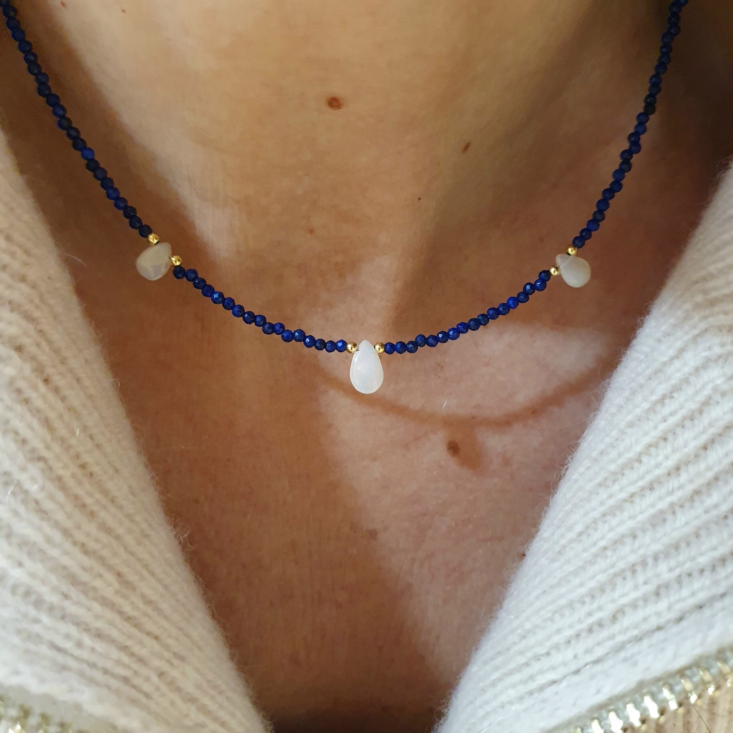 Collier lapis et opales