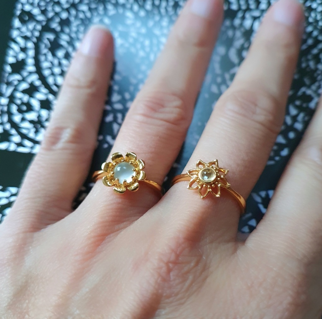 Bague Lilas pierre de lune et bague Anémone topaze