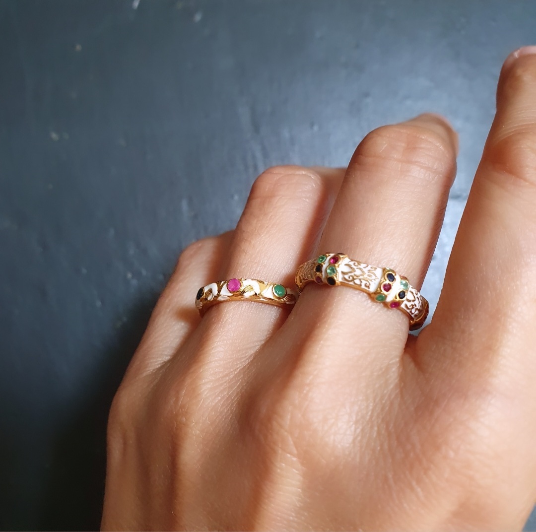 Bague Jasmine émail ivoire et bague Esmée émail ivoire