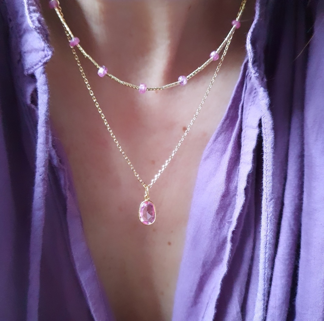 Collier tube rubis rose et collier saphir rose