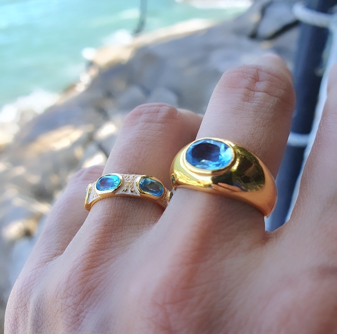 Bague Romy topaze bleue et bague Leinie topaze bleue