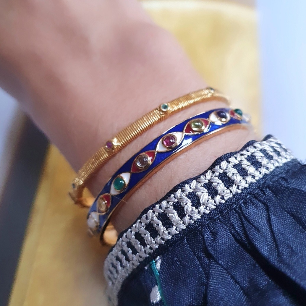 Bangle oeil émail bleu et bangle Victoria