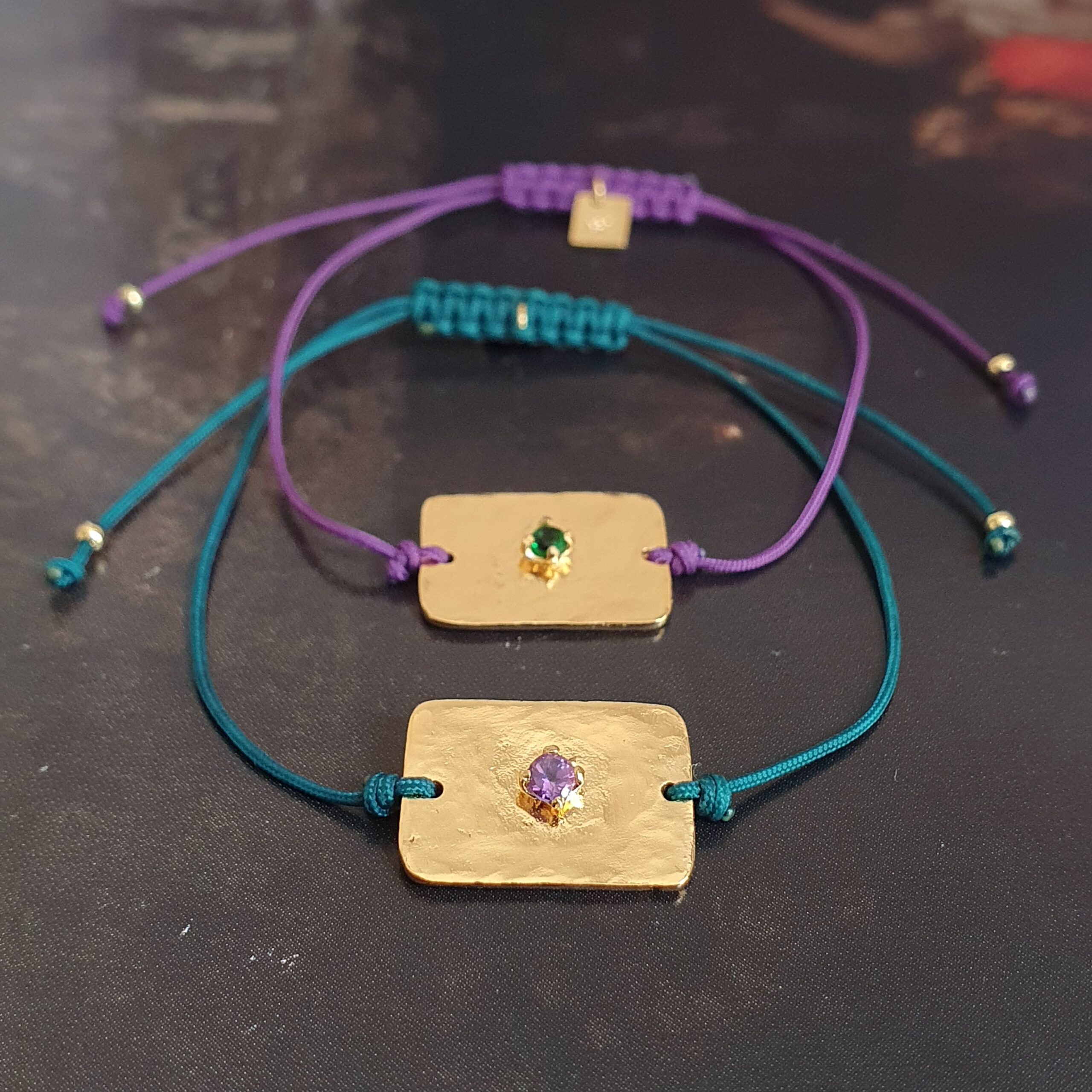 Bracelet Infini améthyste et bracelet Infini onyx vert
