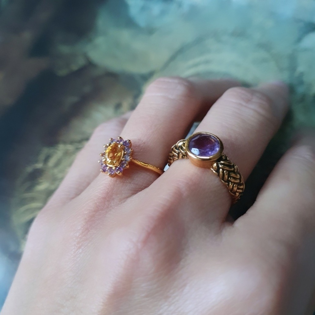 Bague tressée améthyste et bague Marguerite citrine et améthyste
