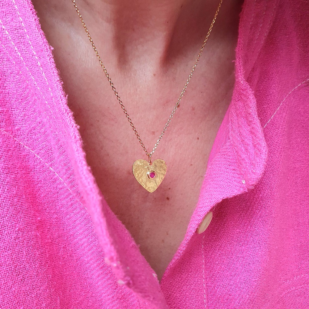 Collier coeur rubis