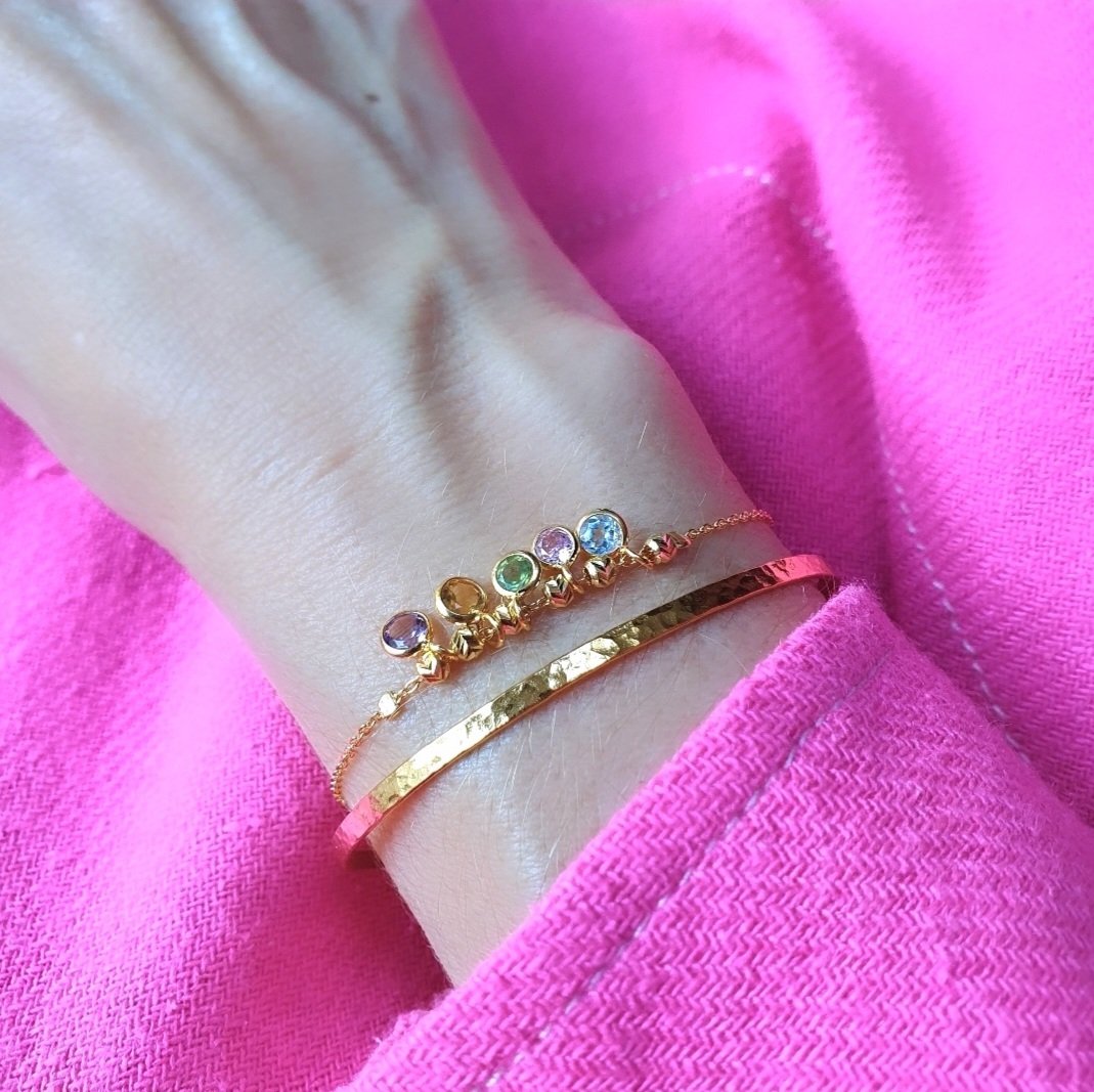 Bracelet Lou pierres multicolores et bangle martelé 2,5 mm