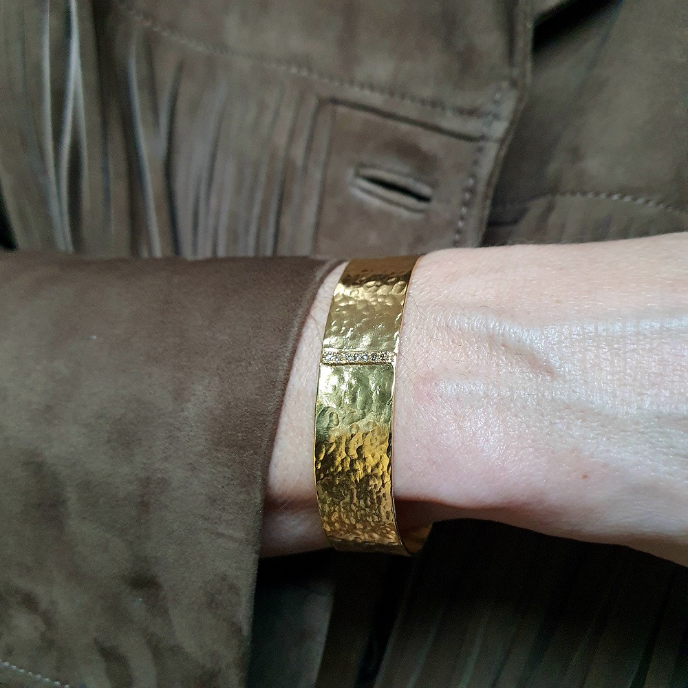 Bangle Martelé Diamants bruns