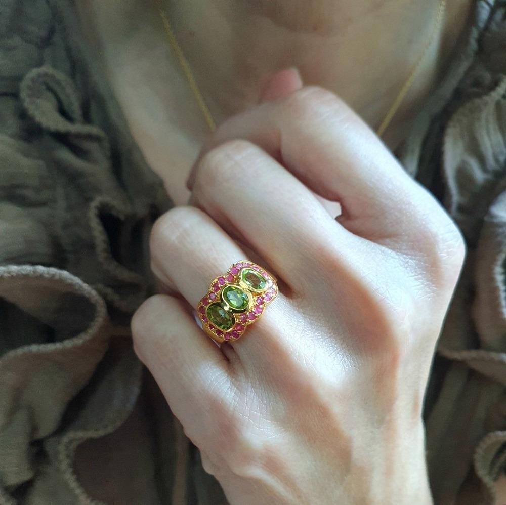Bague Trilogie Péridot Rubis